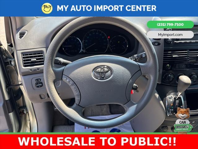 used 2007 Toyota Sienna car, priced at $5,782
