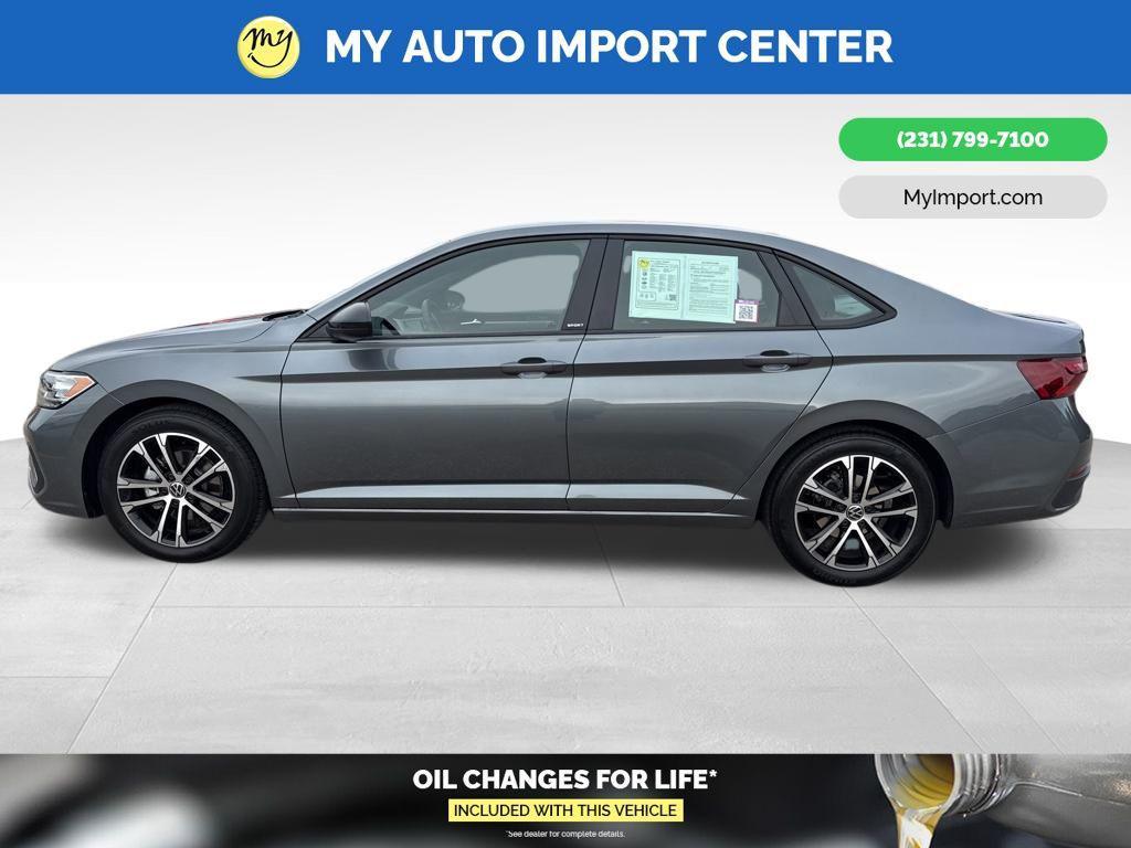 used 2024 Volkswagen Jetta car, priced at $20,992