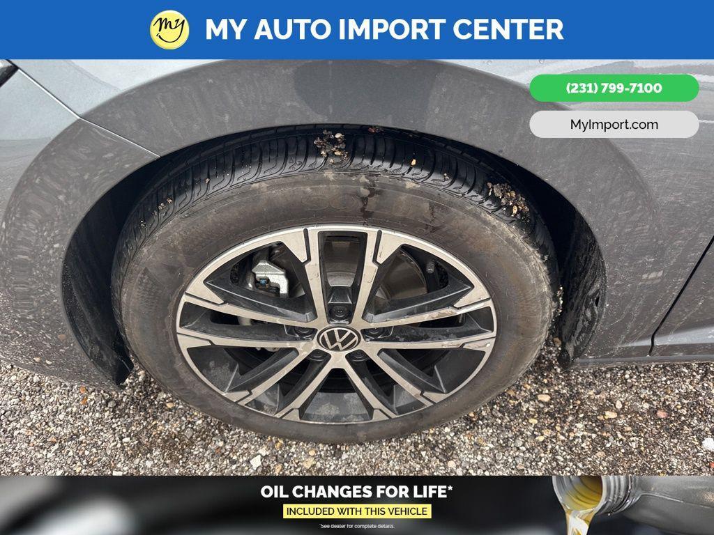 used 2024 Volkswagen Jetta car, priced at $22,648