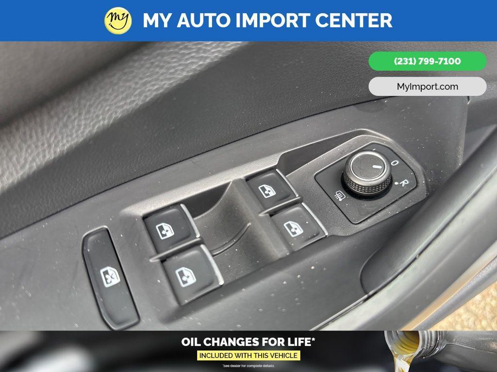 used 2024 Volkswagen Jetta car, priced at $20,992