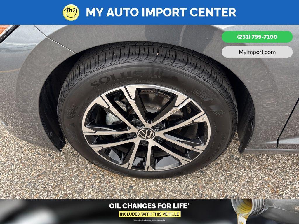 used 2024 Volkswagen Jetta car, priced at $20,992