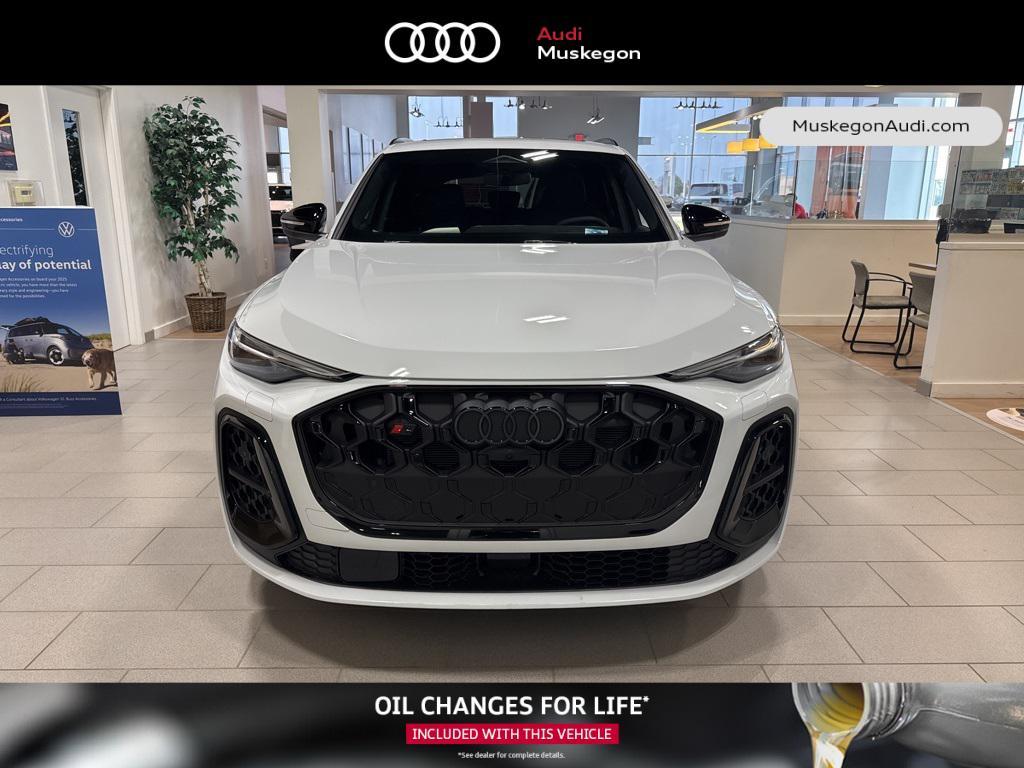 new 2025 Audi SQ5 car, priced at $74,265