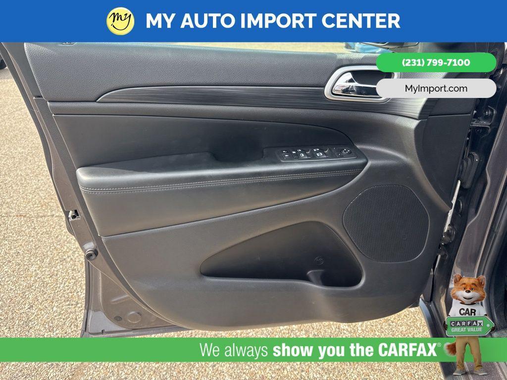 used 2019 Jeep Grand Cherokee car, priced at $15,484