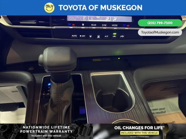 new 2025 Toyota Sienna car, priced at $45,095
