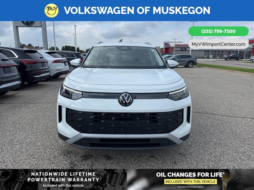 new 2025 Volkswagen Tiguan car, priced at $32,682