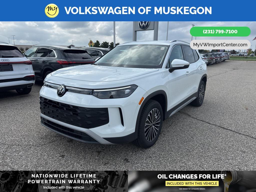 new 2025 Volkswagen Tiguan car, priced at $32,682
