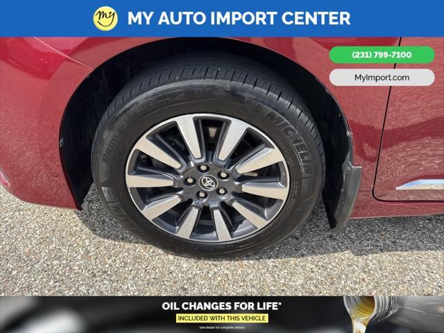used 2019 Toyota Sienna car, priced at $30,982