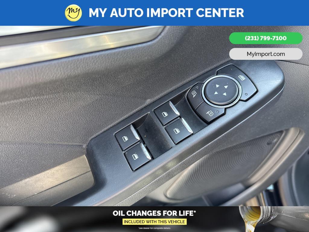 used 2022 Ford Escape car, priced at $24,981