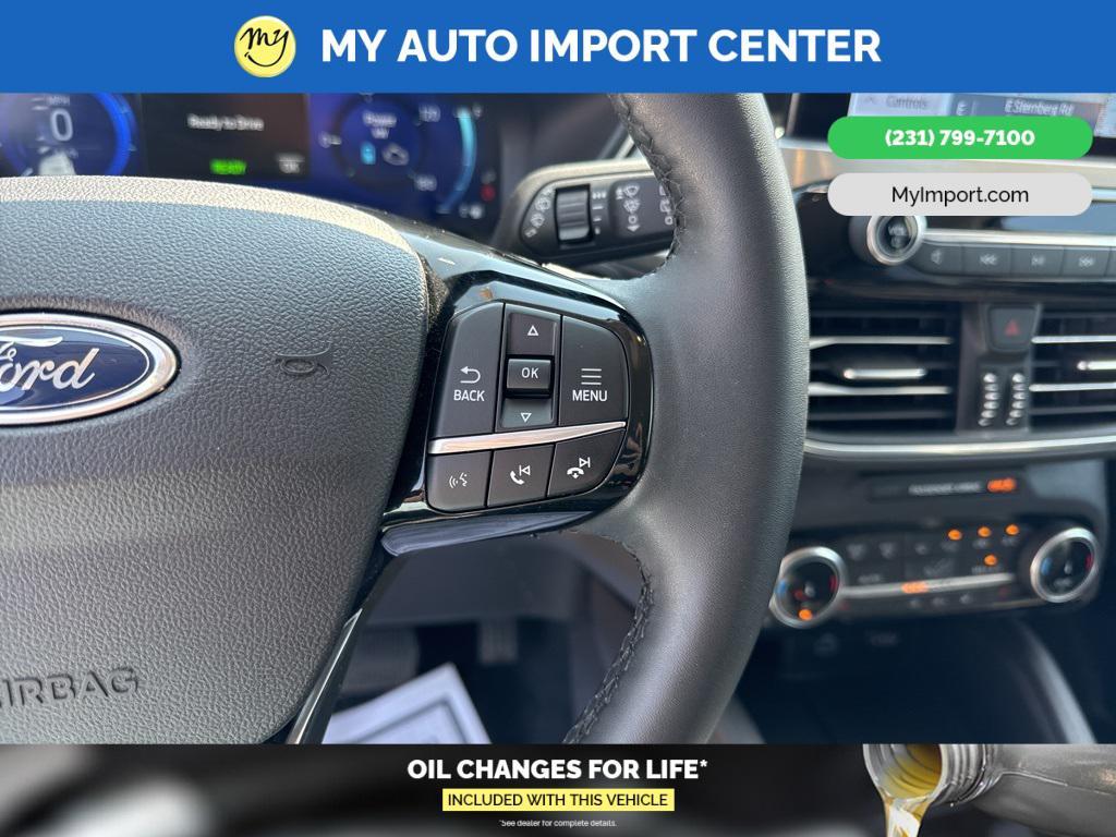 used 2022 Ford Escape car, priced at $24,981
