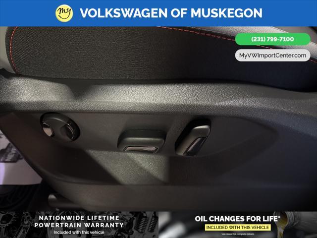 new 2025 Volkswagen Atlas car, priced at $46,854