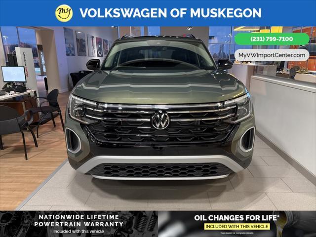 new 2025 Volkswagen Atlas car, priced at $46,854