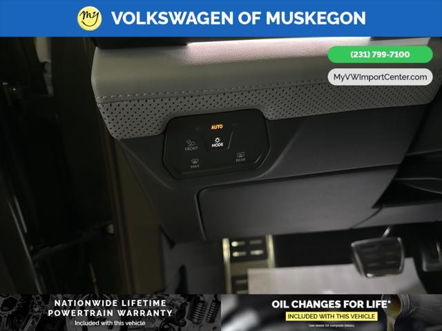 new 2025 Volkswagen Atlas car, priced at $46,854