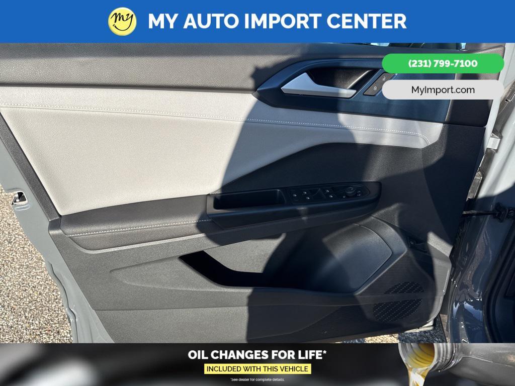 used 2024 Volkswagen Taos car, priced at $25,281