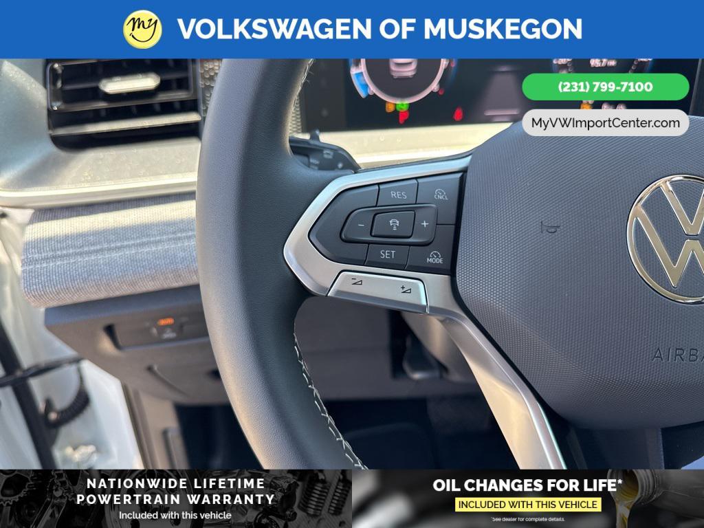 new 2025 Volkswagen Tiguan car, priced at $32,671