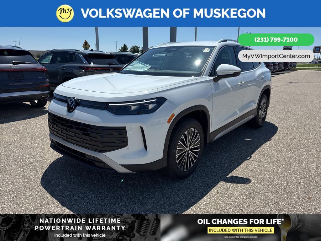new 2025 Volkswagen Tiguan car, priced at $32,671