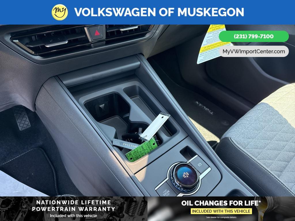 new 2025 Volkswagen Tiguan car, priced at $32,671