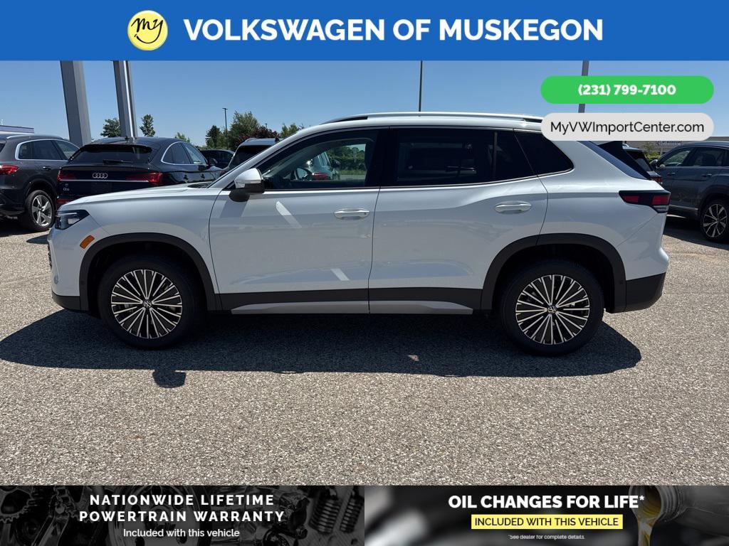 new 2025 Volkswagen Tiguan car, priced at $32,671