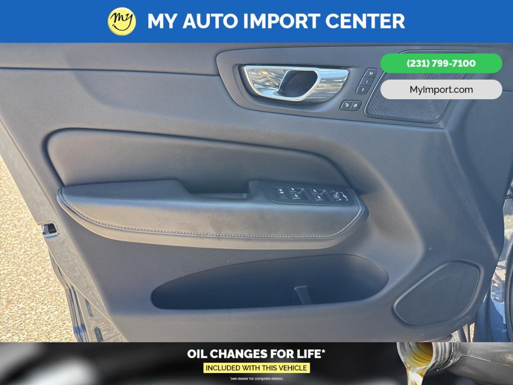 used 2022 Volvo XC60 car, priced at $36,703