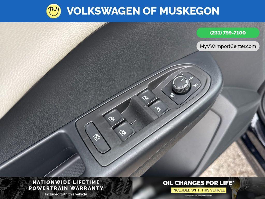 new 2026 Volkswagen Taos car, priced at $30,387