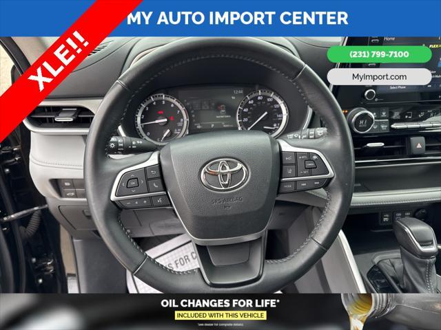 used 2022 Toyota Highlander car, priced at $32,781