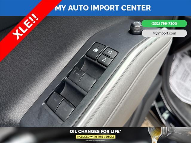 used 2022 Toyota Highlander car, priced at $32,781