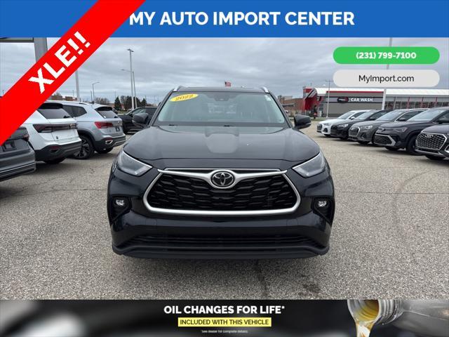 used 2022 Toyota Highlander car, priced at $32,781