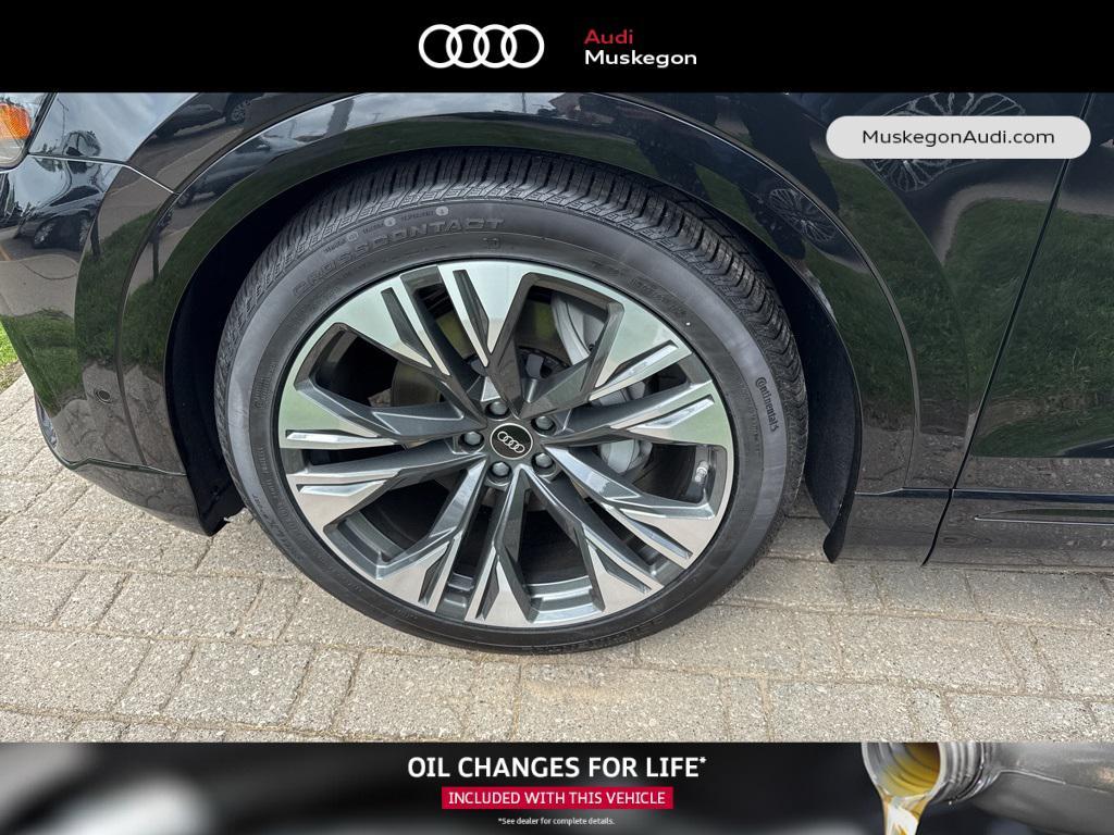 new 2025 Audi Q8 car, priced at $83,805