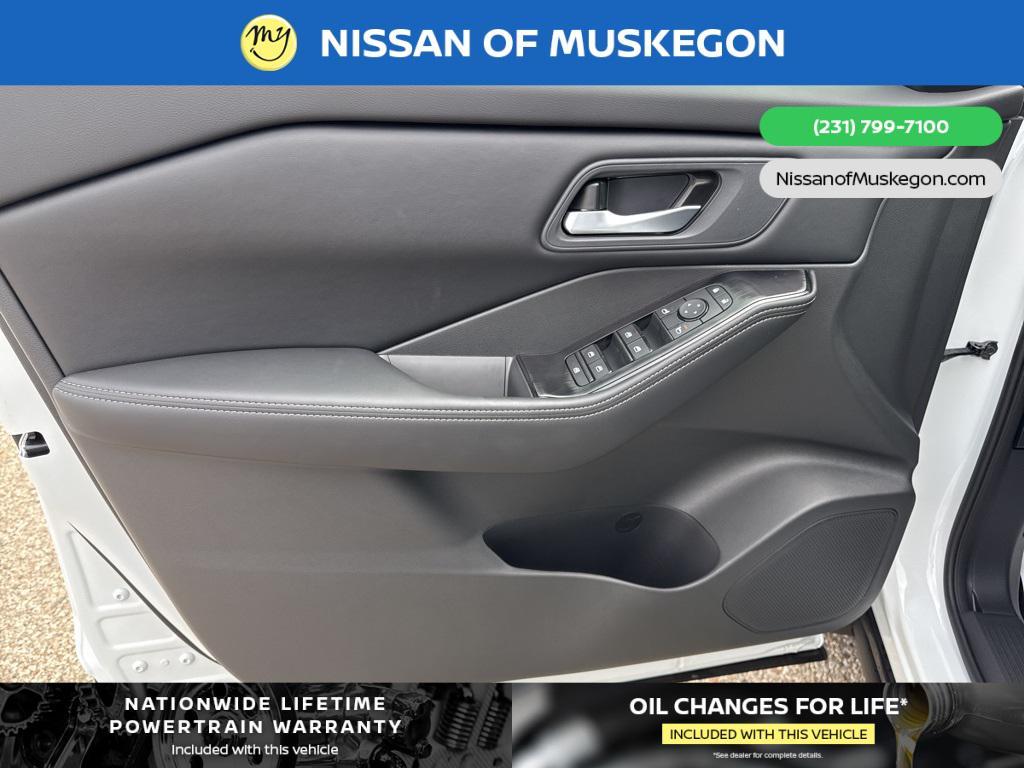 new 2025 Nissan Rogue car, priced at $33,158