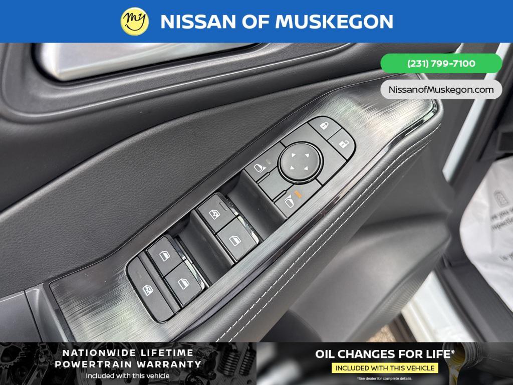 new 2025 Nissan Rogue car, priced at $33,158
