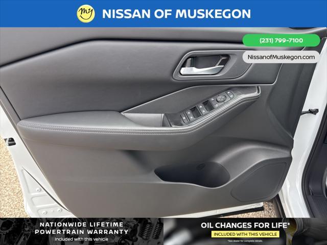new 2025 Nissan Rogue car, priced at $33,158
