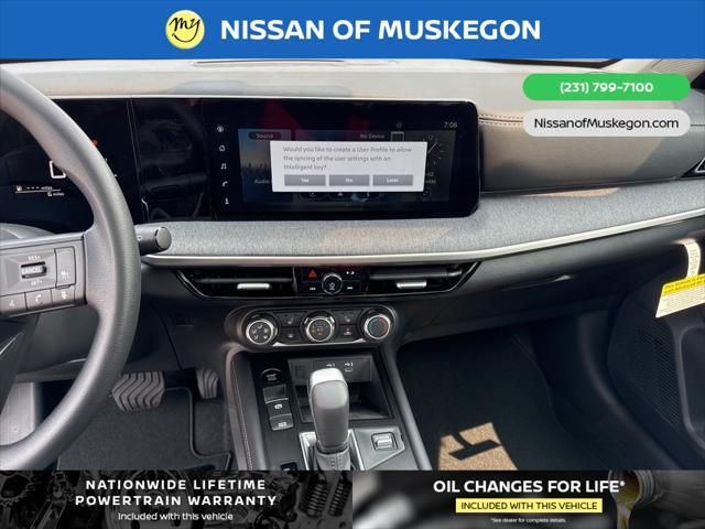 new 2025 Nissan Kicks car, priced at $28,680