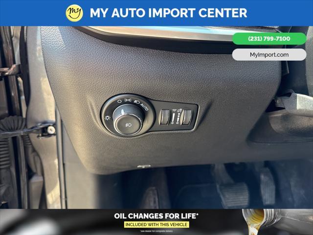 used 2022 Jeep Compass car, priced at $21,081