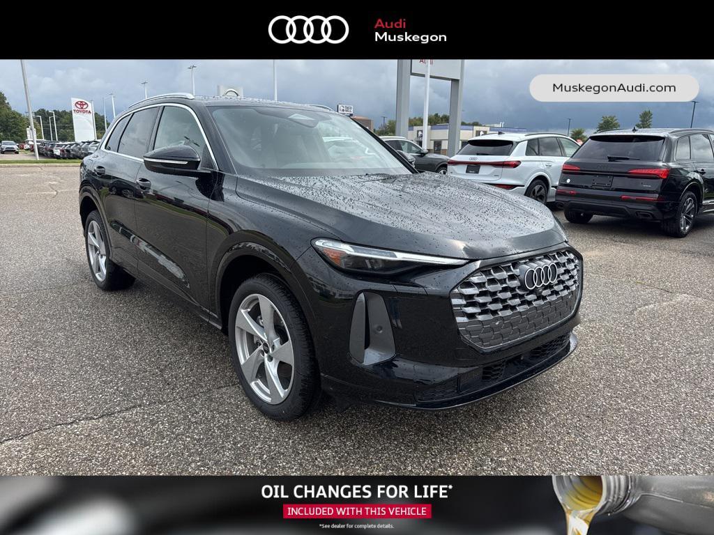 new 2025 Audi Q5 car, priced at $61,390