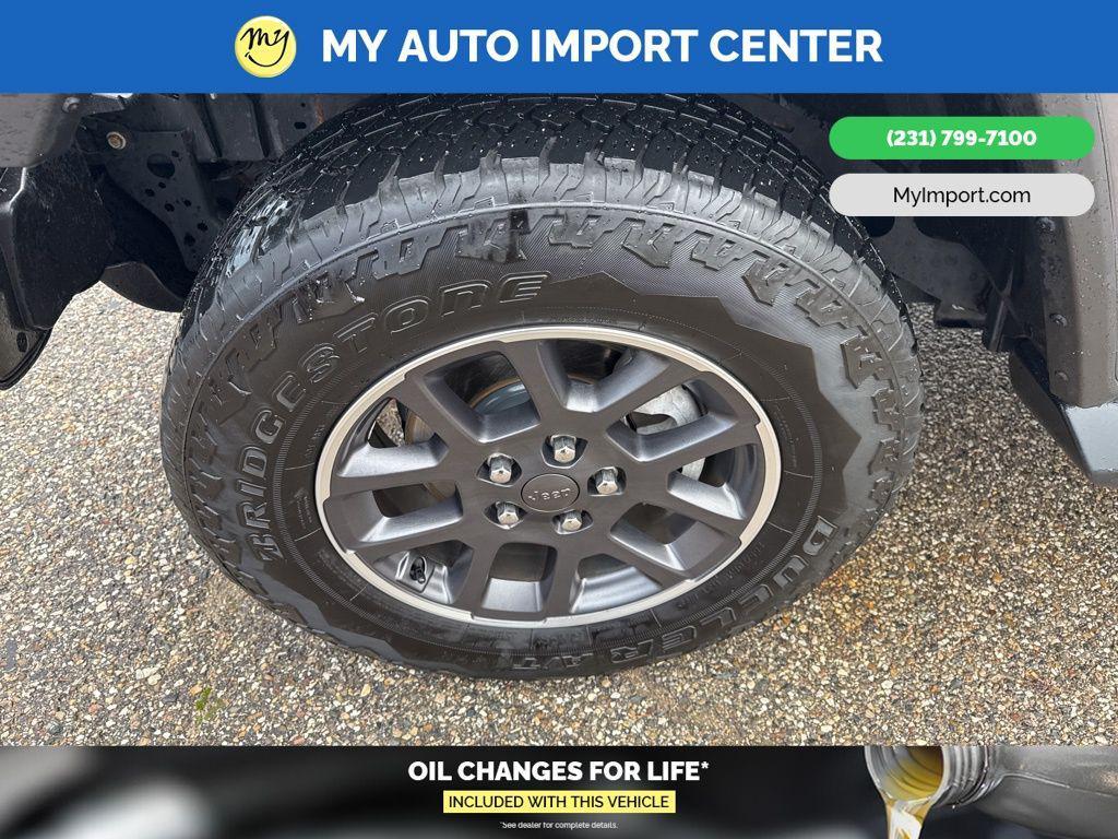 used 2021 Jeep Wrangler Unlimited car, priced at $24,137