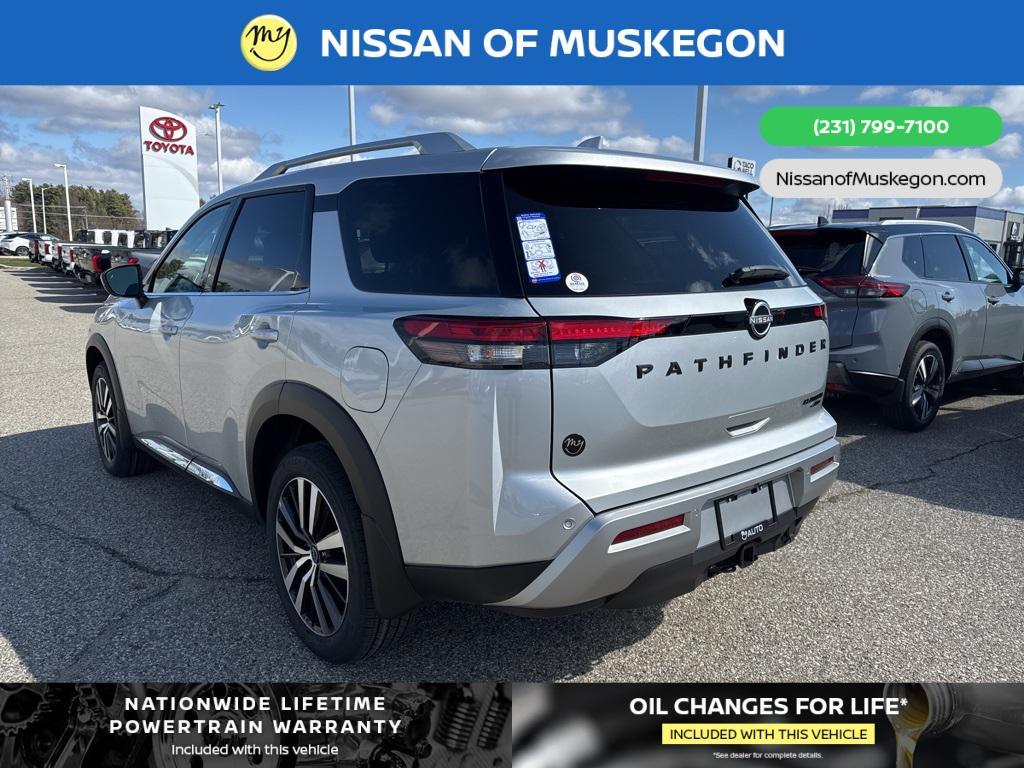 new 2025 Nissan Pathfinder car, priced at $53,415
