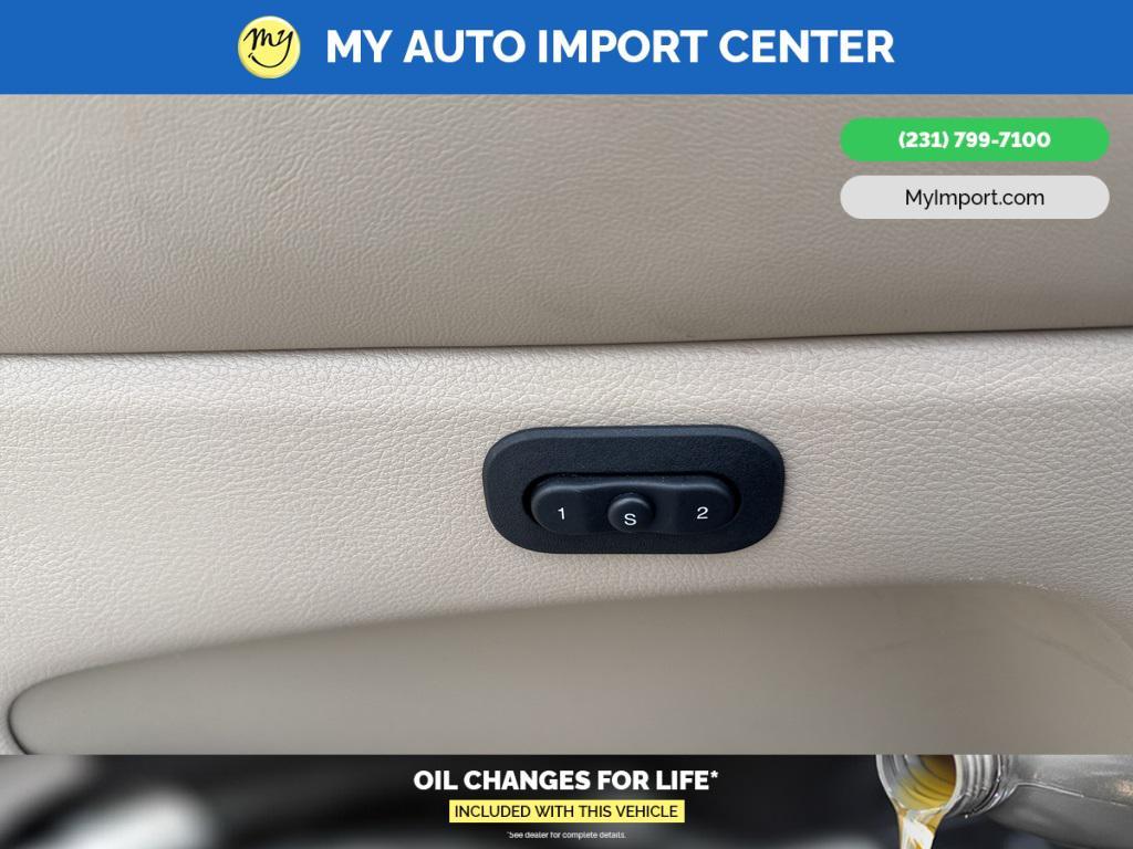 used 2015 Jeep Grand Cherokee car, priced at $15,589