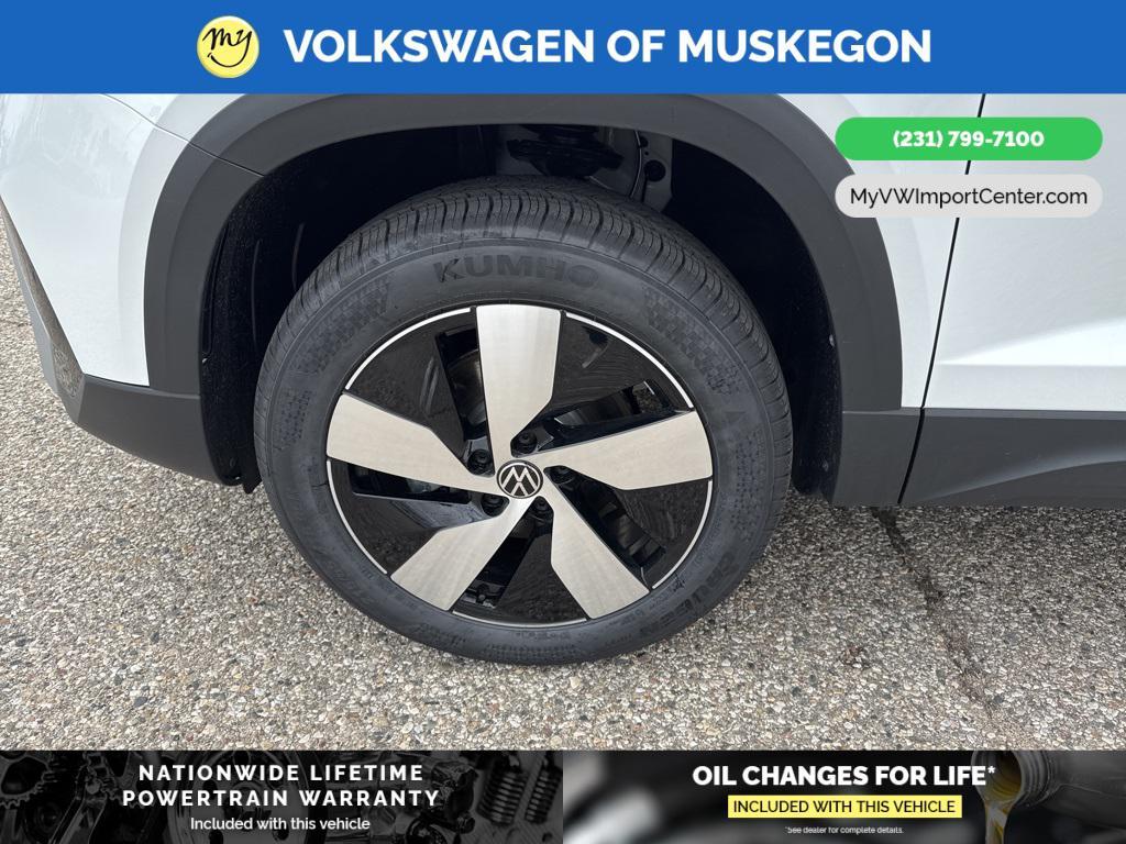 new 2025 Volkswagen Taos car, priced at $28,821