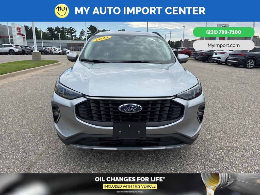 used 2023 Ford Escape car, priced at $24,987