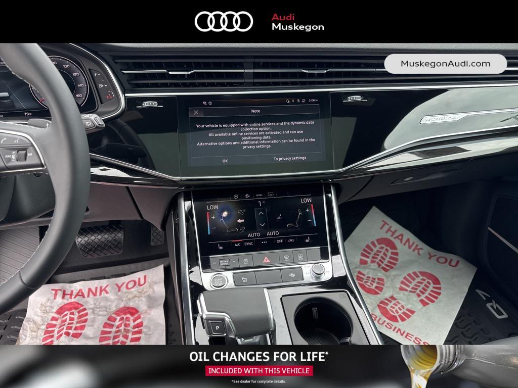 new 2025 Audi Q7 car, priced at $61,920