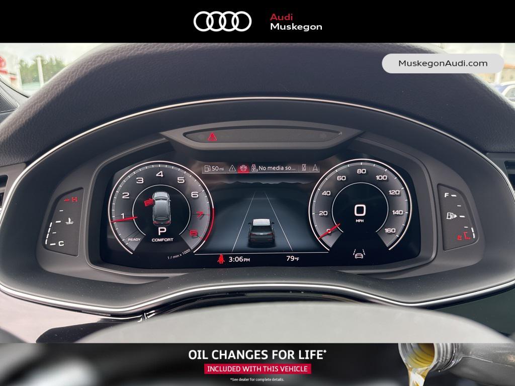 new 2025 Audi Q7 car, priced at $61,920