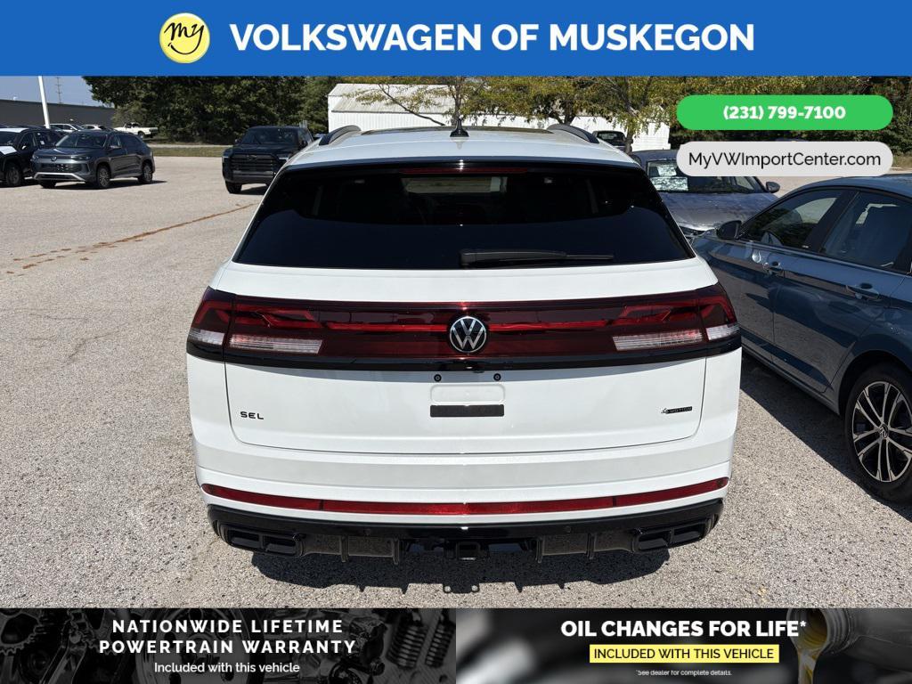 new 2026 Volkswagen Atlas Cross Sport car, priced at $53,337