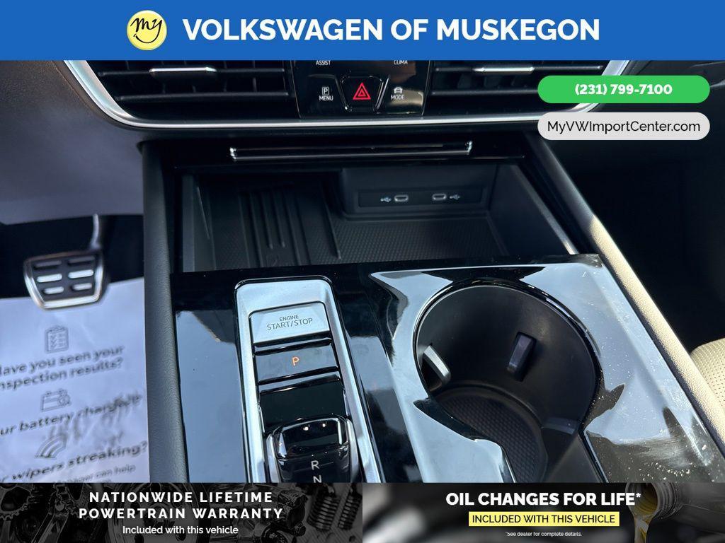 new 2026 Volkswagen Atlas Cross Sport car, priced at $53,337