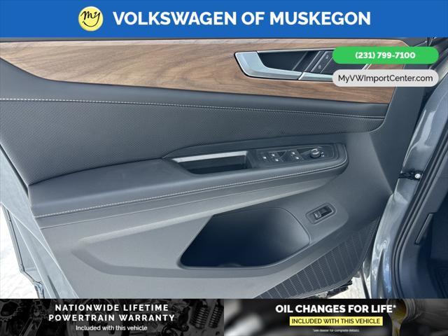 new 2025 Volkswagen Atlas car, priced at $44,422
