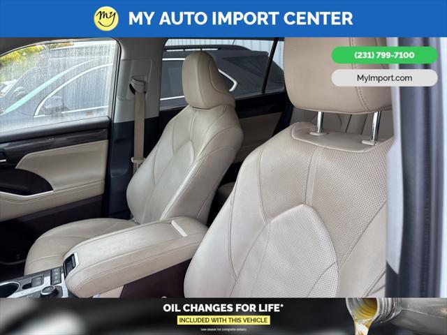 used 2020 Toyota Highlander car, priced at $32,981