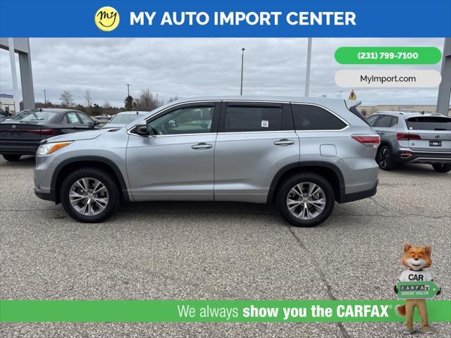 used 2014 Toyota Highlander car, priced at $14,052