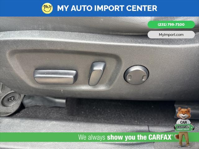 used 2014 Toyota Highlander car, priced at $14,052