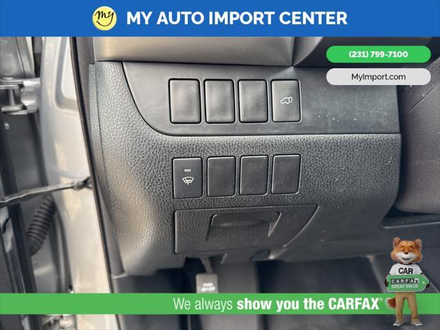 used 2014 Toyota Highlander car, priced at $14,052