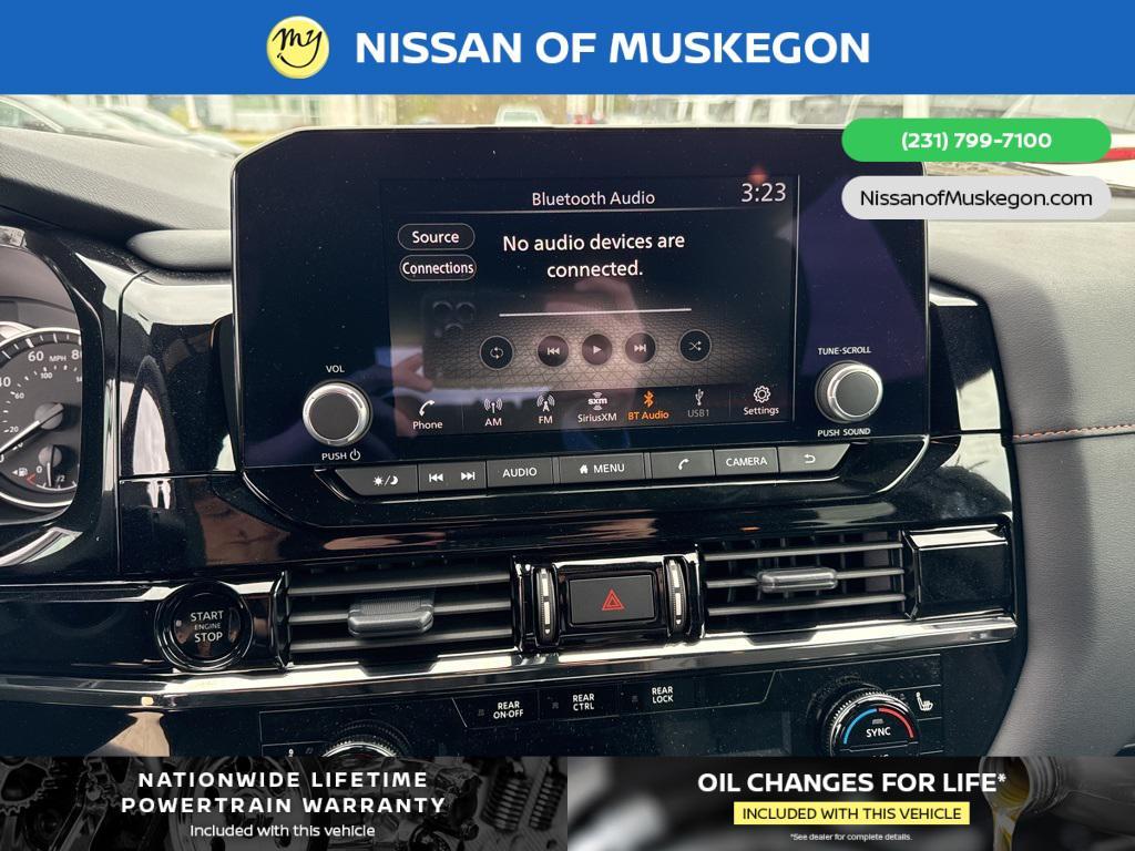 new 2025 Nissan Pathfinder car, priced at $45,732