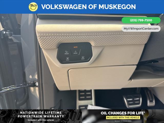 new 2025 Volkswagen Atlas car, priced at $54,591