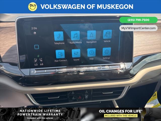 new 2025 Volkswagen Atlas car, priced at $54,591
